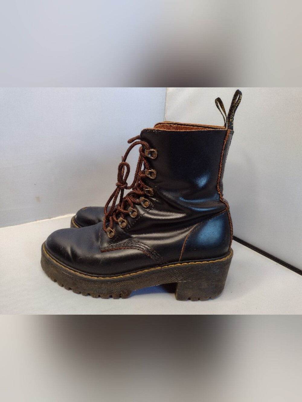 Dr Martens Leona Black  Lace Up Platform Combat Boot Women Size 9